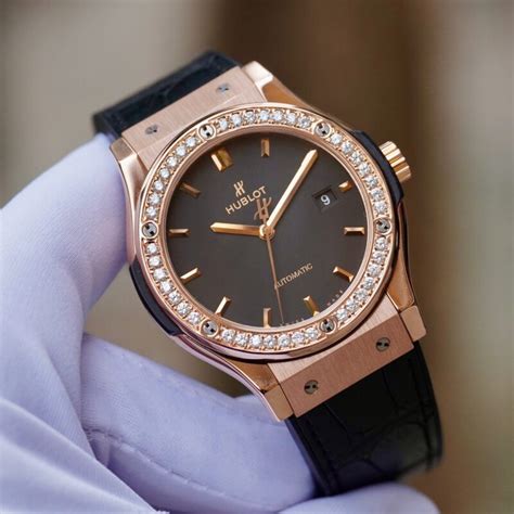 giá hublot chính hãng